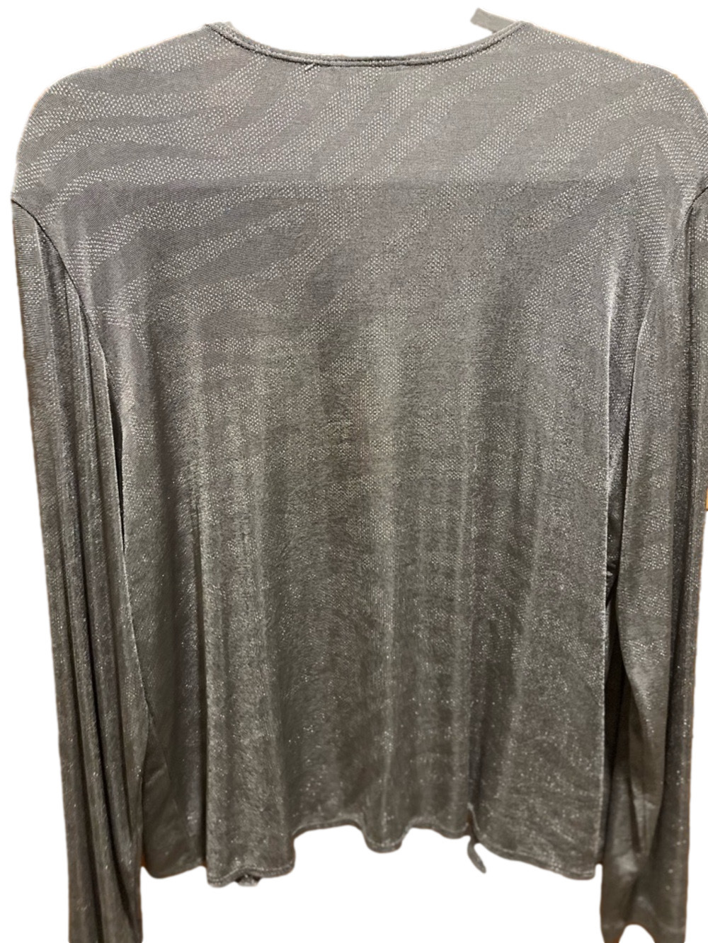 21. WOMENS CHICO’S TRAVELERS 2/L DETAIL TOP - Picture 5 of 5